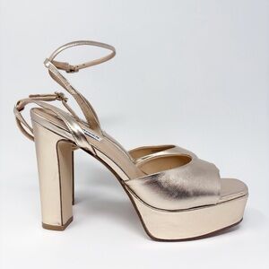 Steve Madden Assured Heels 8
